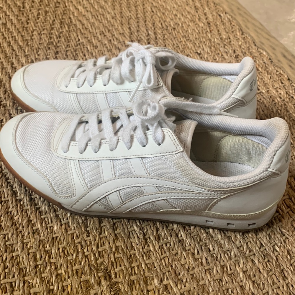 Onitsuka tiger white sneaker